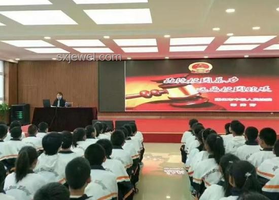 母爱激发正义创新：护女案宣判与智能防护新解